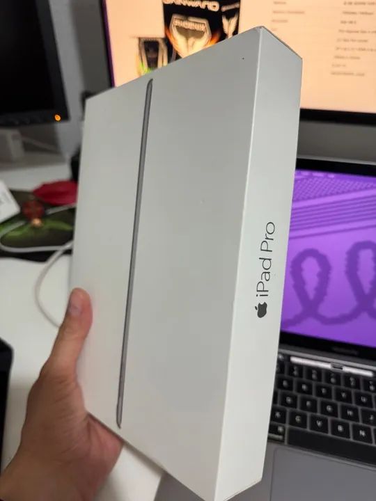 Ipad Pro 9.7 Wi-Fi + Cellular 128 GB + Capa teclado Logitech - Foto 4