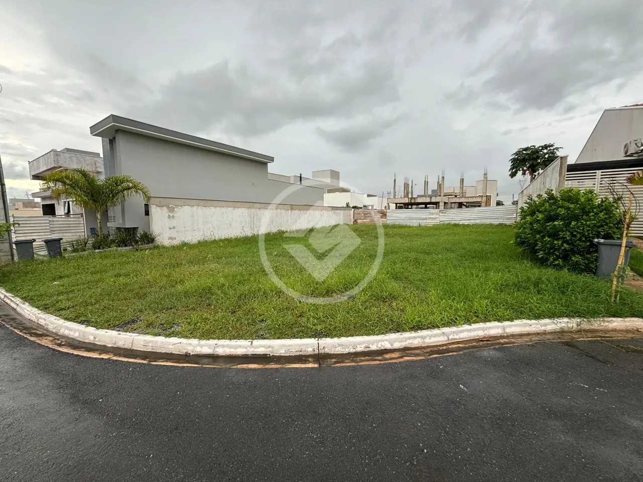 Terreno 372m2 no Condomínio Primor das Torres - Cuiabá (Excelente Oportunidade) codigo: 63