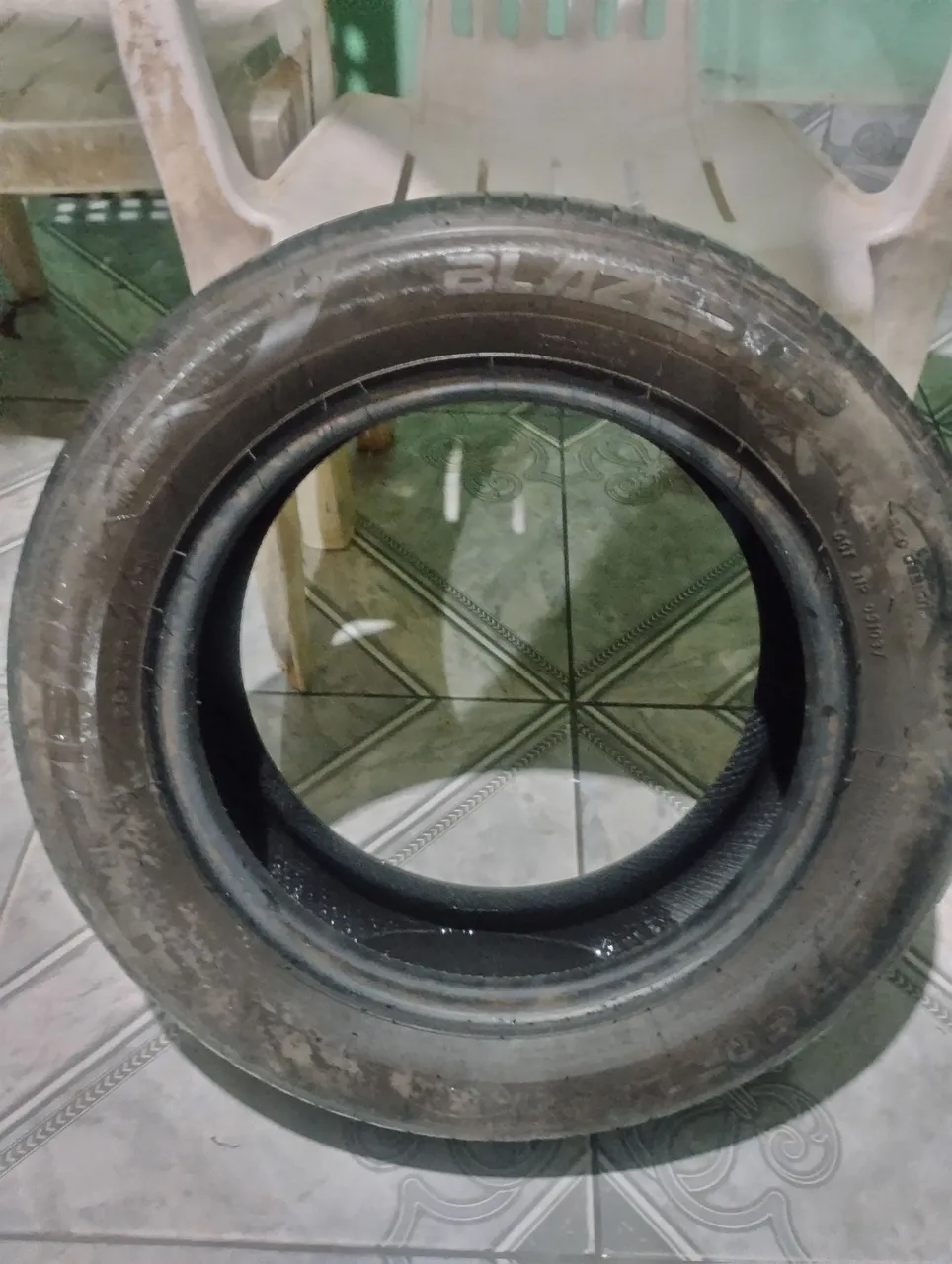 Pneu 185/60aro 14