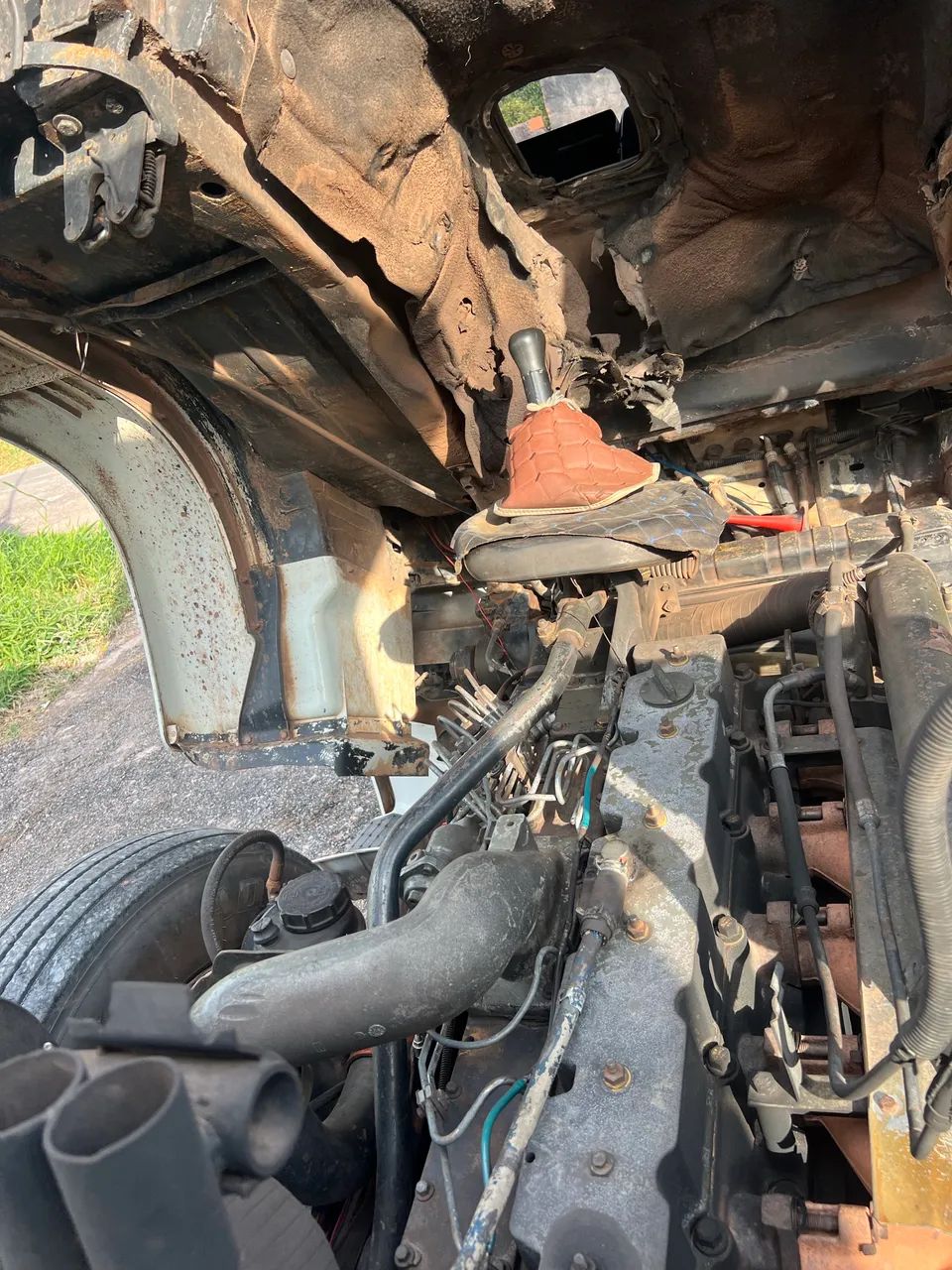 Caminhão caçamba - Foto 3