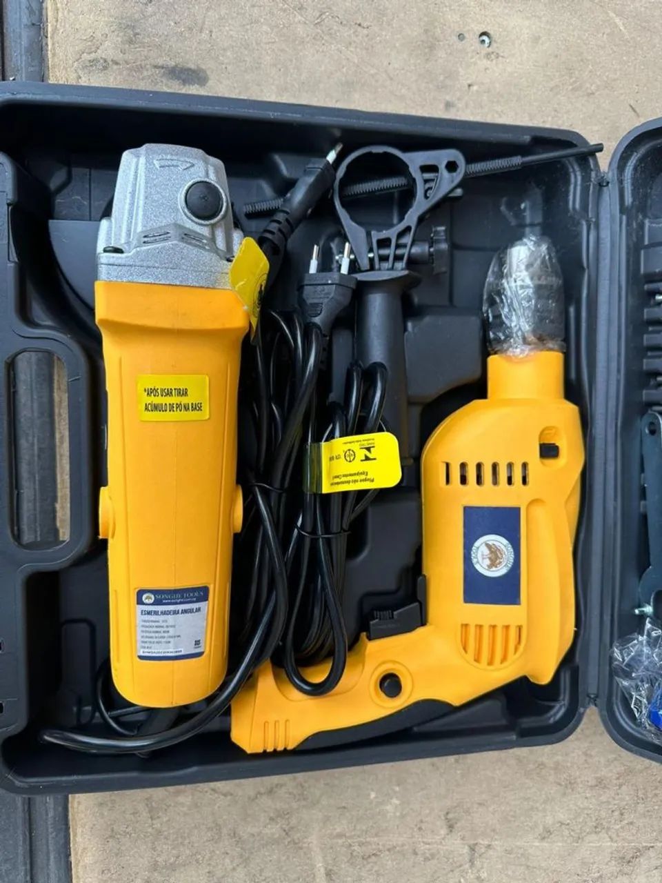 Kit Furadeira e lixadeira completo de ferramentas elétricas - Foto 2