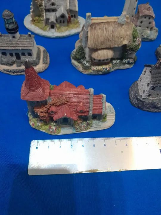 Conjunto de miniaturas de casas medievais - Foto 2