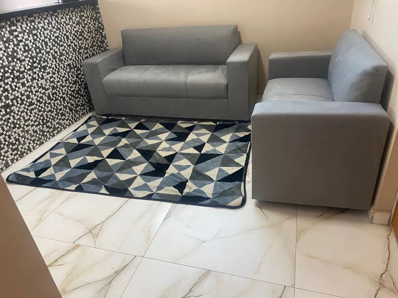 Sofá de 2 e 3 lugares direto da fabrica  - Foto 2
