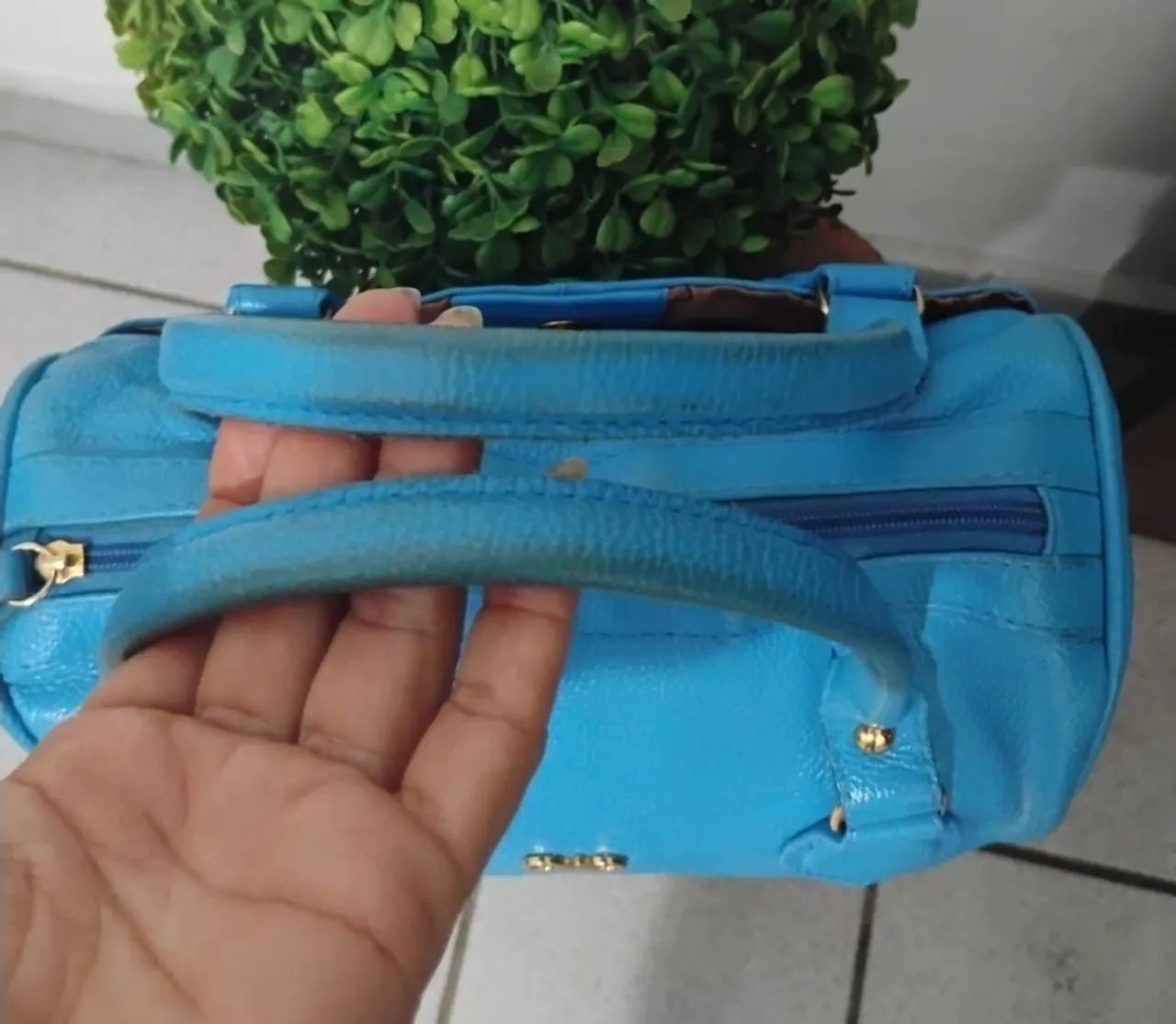Bolsa de couro semi nova (couro e cia)  - Foto 2