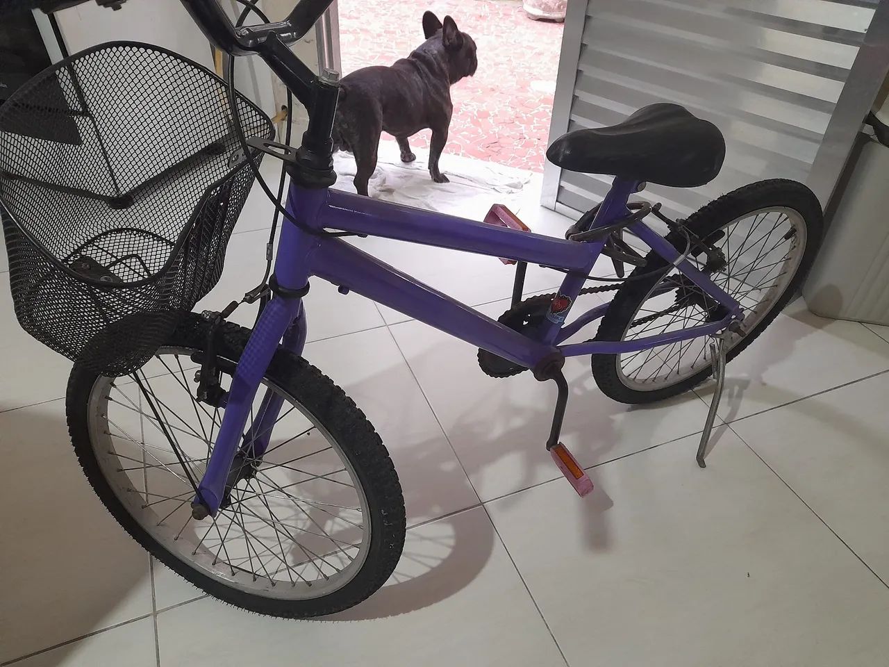 Bicicleta Aro 20 Roxa com Cesta - Foto 4