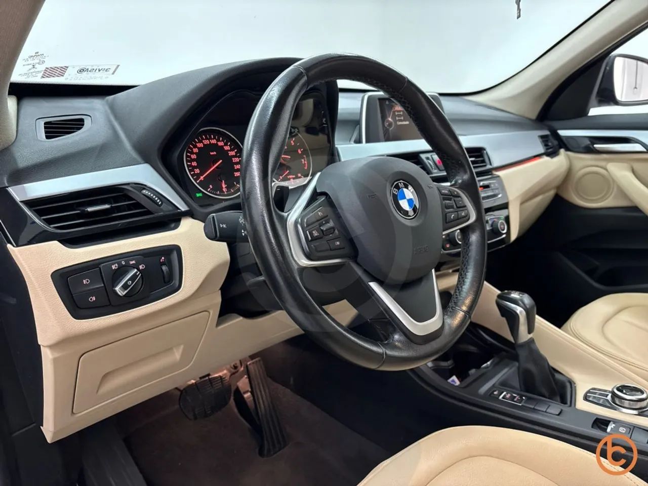 BMW 318I