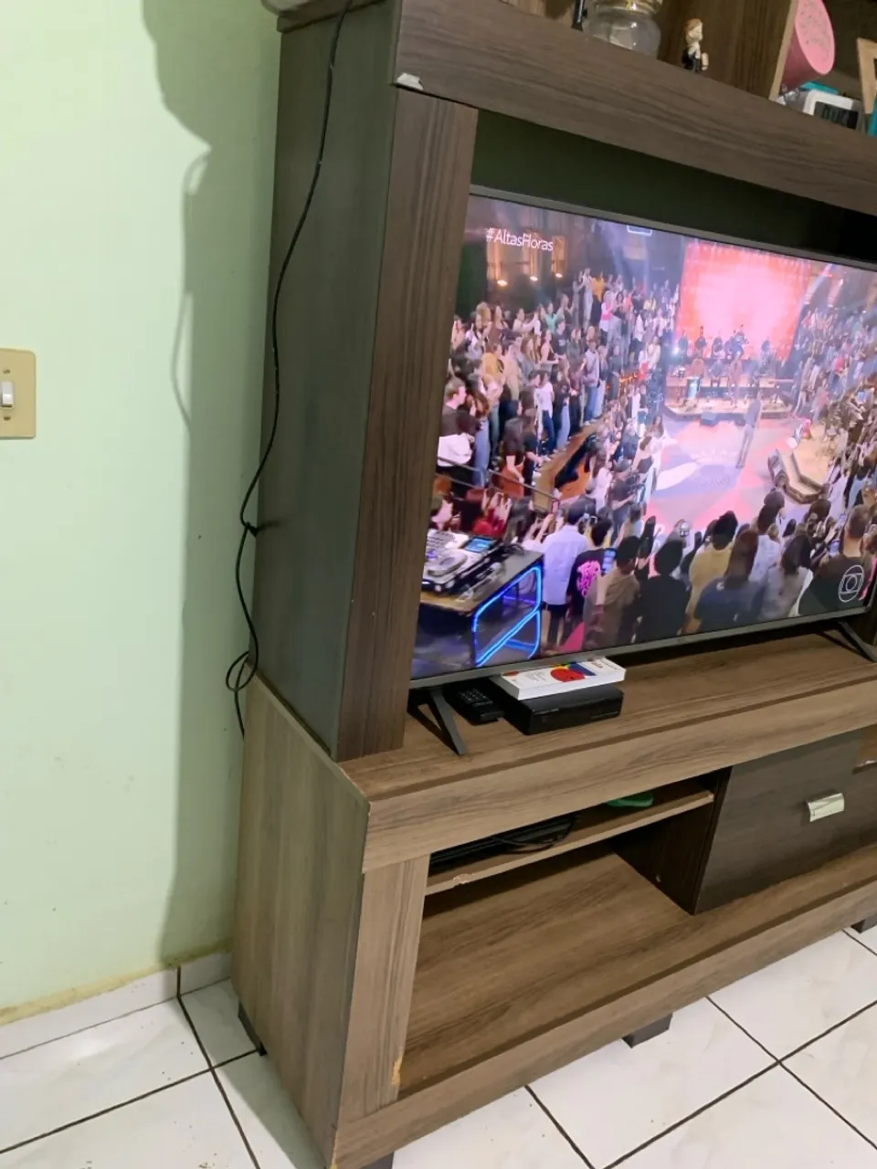Rack para TV com design moderno e funcional