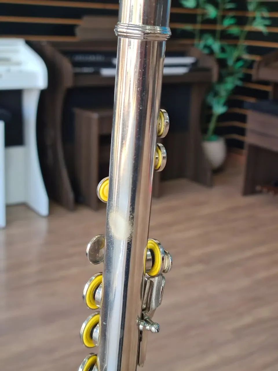 FLAUTA TRANSVERSAL SELMER BUNDY ELKARTH NÍQUEL (SEMINOVA) PARCELAMOS EM ATE 10X S/ JUROS  - Foto 5