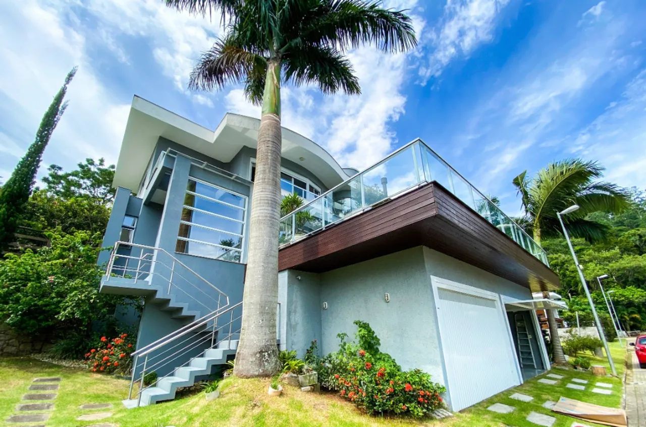 Casa com apenas 6 vizinhos 