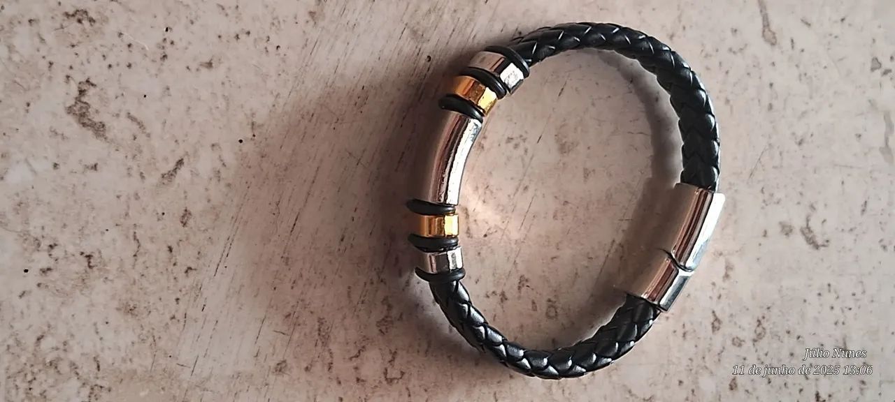 Pulseira de couro trabalhado  - Foto 4