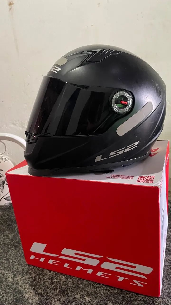 Capacete LS2 ff358 preto monocolor 