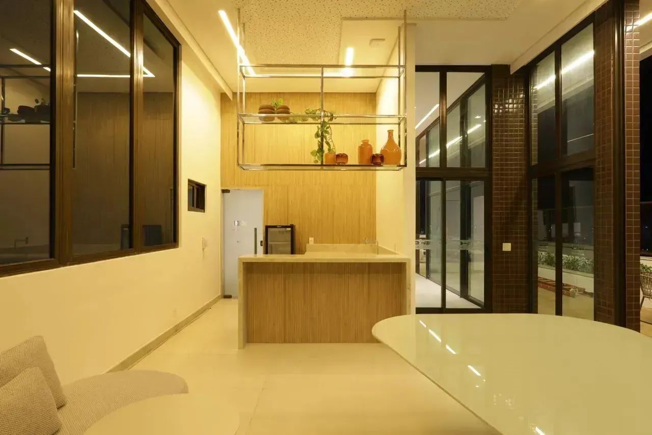 Edf. Terraza/3 Quartos/2 Banheiros/91m²/2 Vagas/no coração de Boa viagem-Oportunidade! - Foto 5