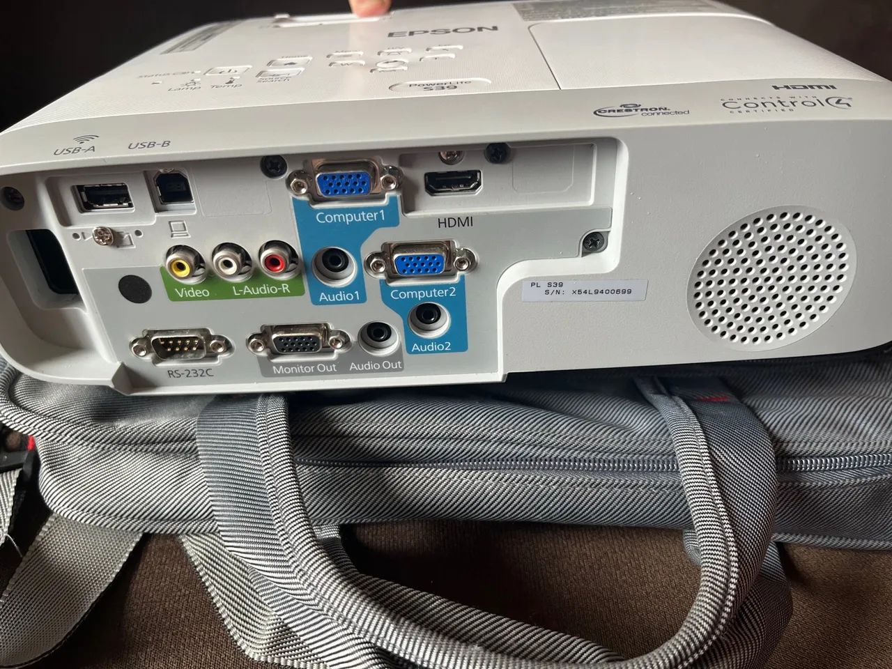 Projetor Epson PowerLite S39 - Foto 3