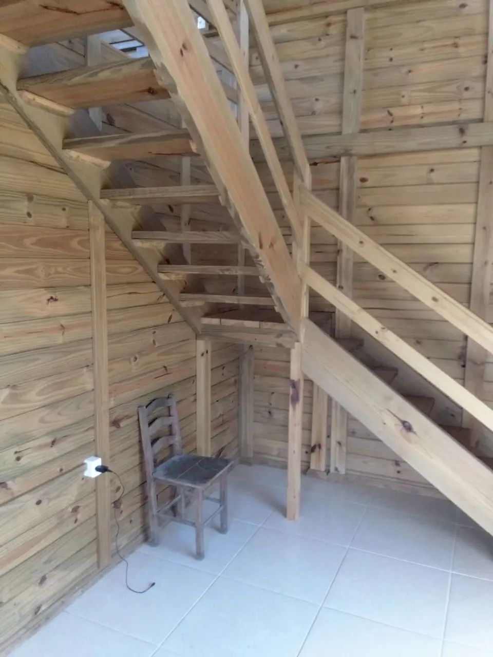 Casa tipo Chalé de 02 pavimentos 50m² - Governador Celso Ramos - Foto 4