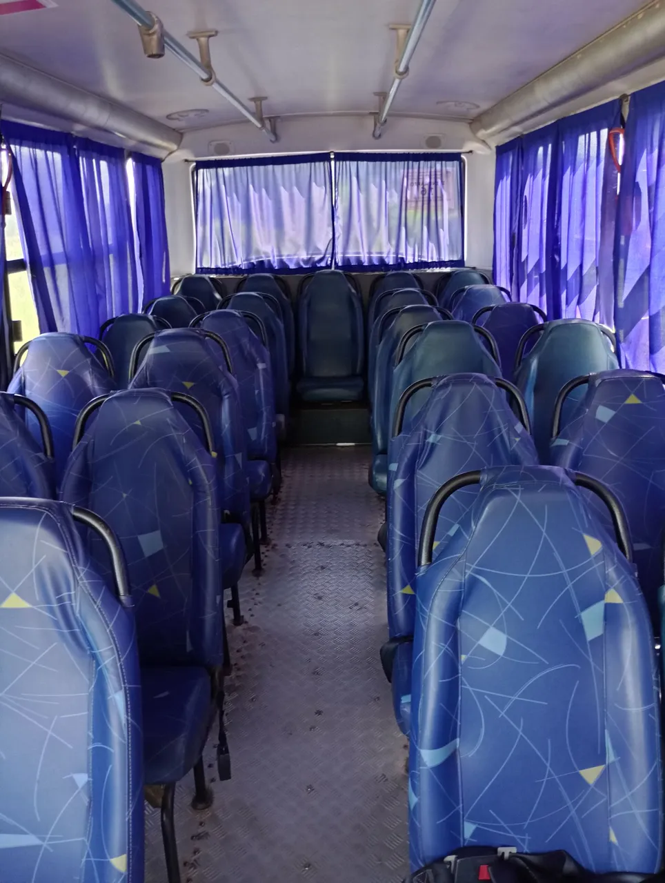 Micro ônibus Mercedes Marcopolo senior 915