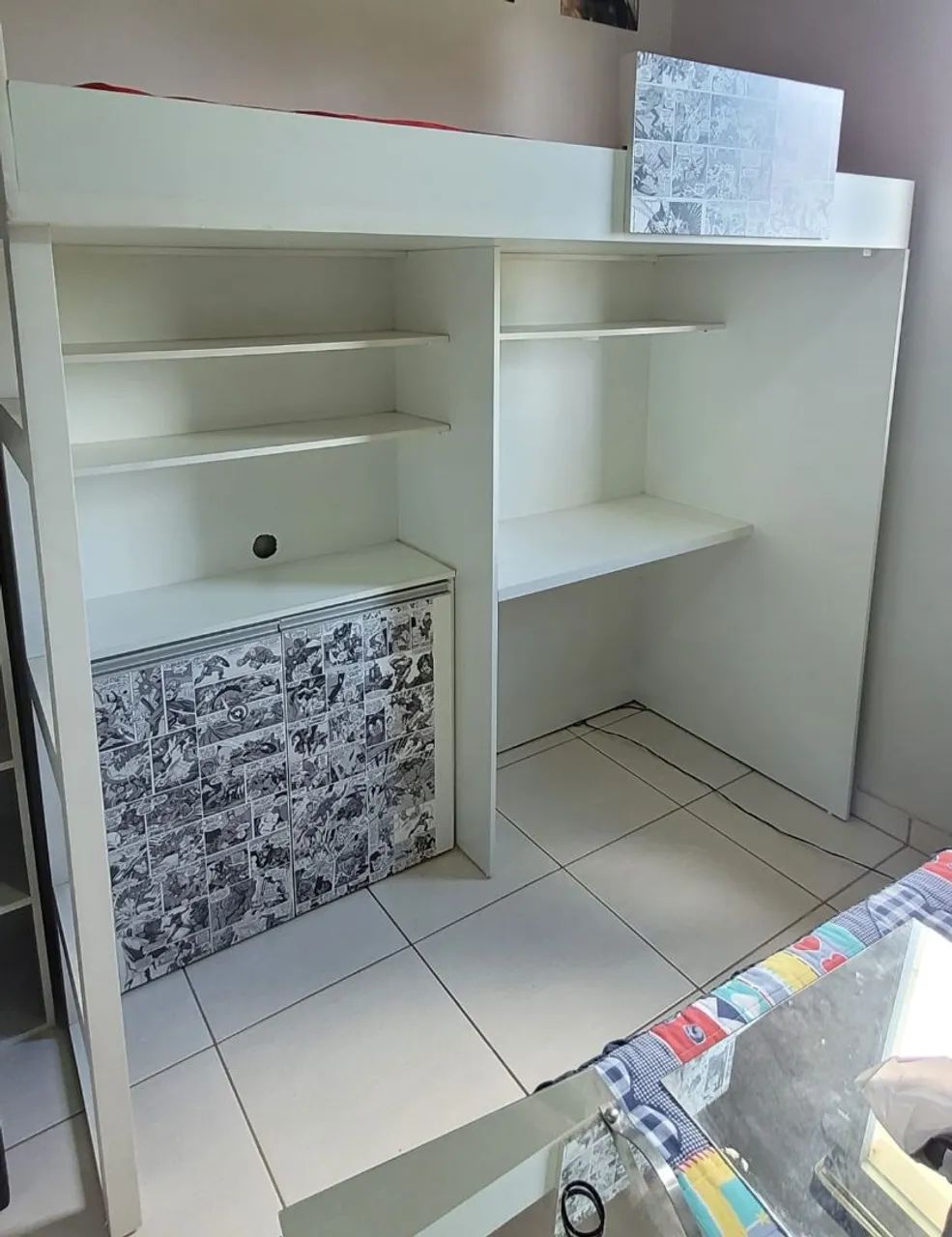 Cama Suspensa e Estante - Ideal para Quarto MDF  - Foto 5