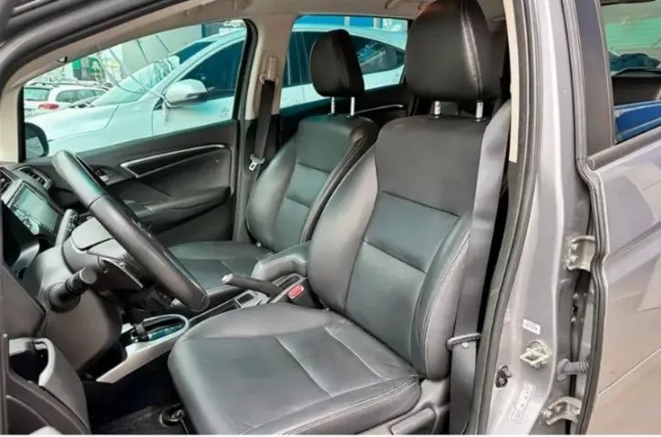 - Honda Fit 2020 - Ent. 5.500,00 - Não consultamos Score - Mariana Oliveira  - Foto 5