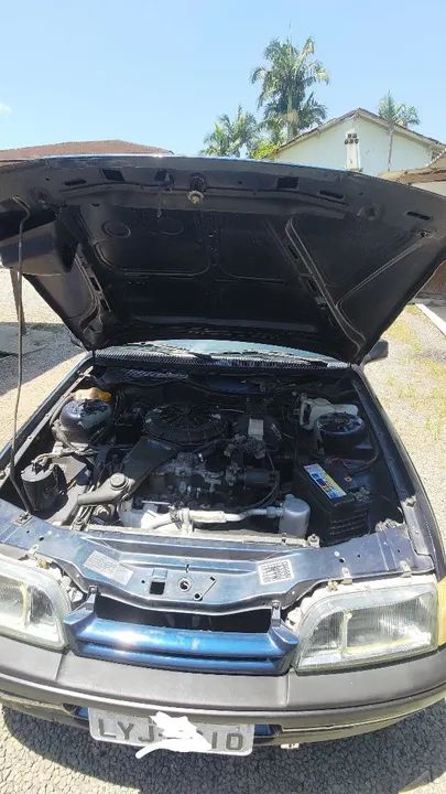 Monza tubarão bem conservado funcionando tudo - Foto 3