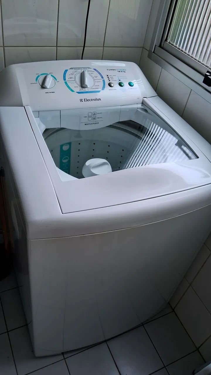 Máquina de lavar Electrolux 12kg Turbo Economia - Foto 5