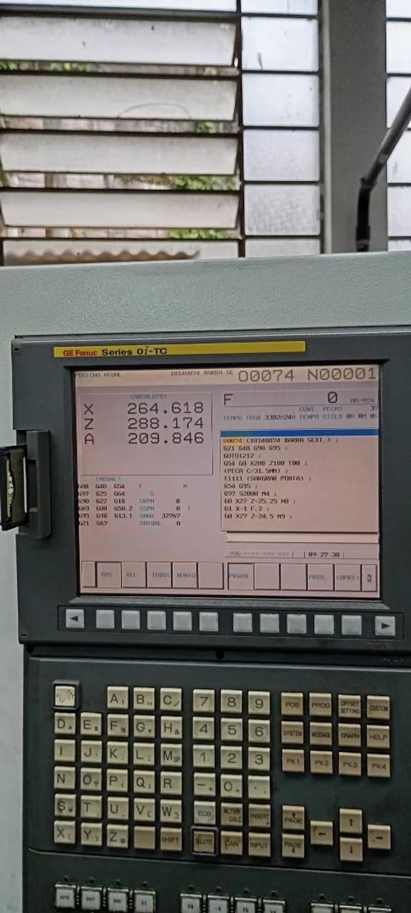VENDO TORNO CNC ROMI GL240  VALOR 305 MIL: - Foto 2