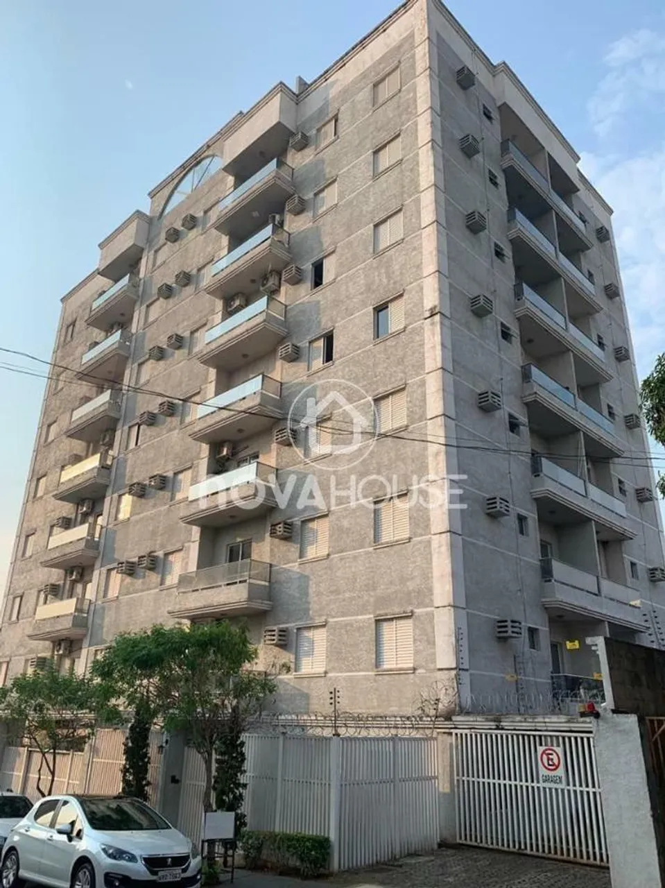 APARTAMENTO DELLA ROSA 1 | MOBILIADO | ANDAR ALTO.