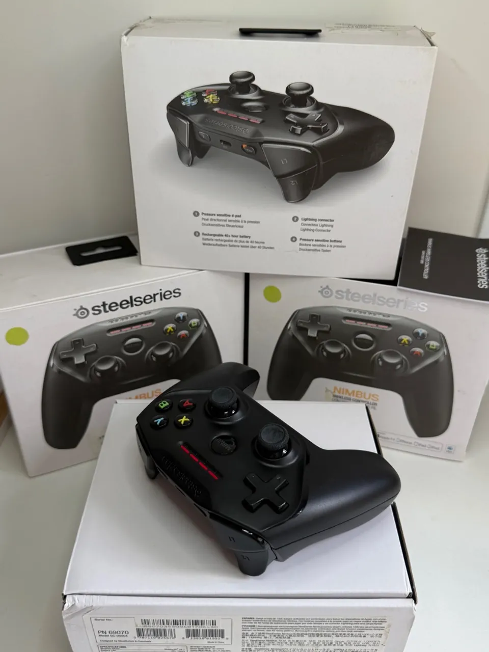 Controle SteelSeries Nimbus - iOS/Android/PC/Mac - (Novo)