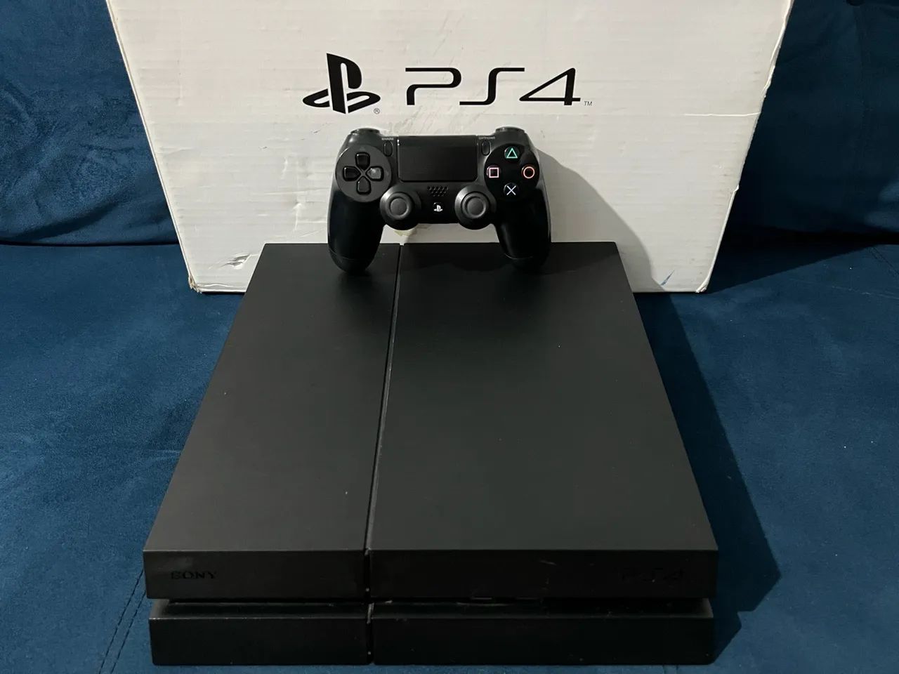 PlayStation 4 Fat 500gb leia por favor 