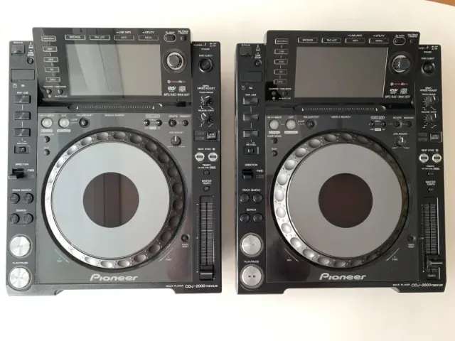 cdj 2000