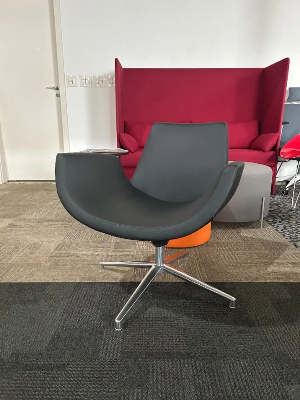 Poltrona com design italiano - Foto 3