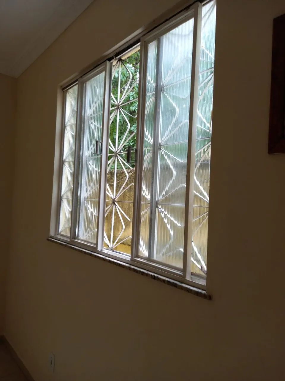 Alugo casa Osvaldo Cruz R$900,00 com um mês de depósito  - Foto 4
