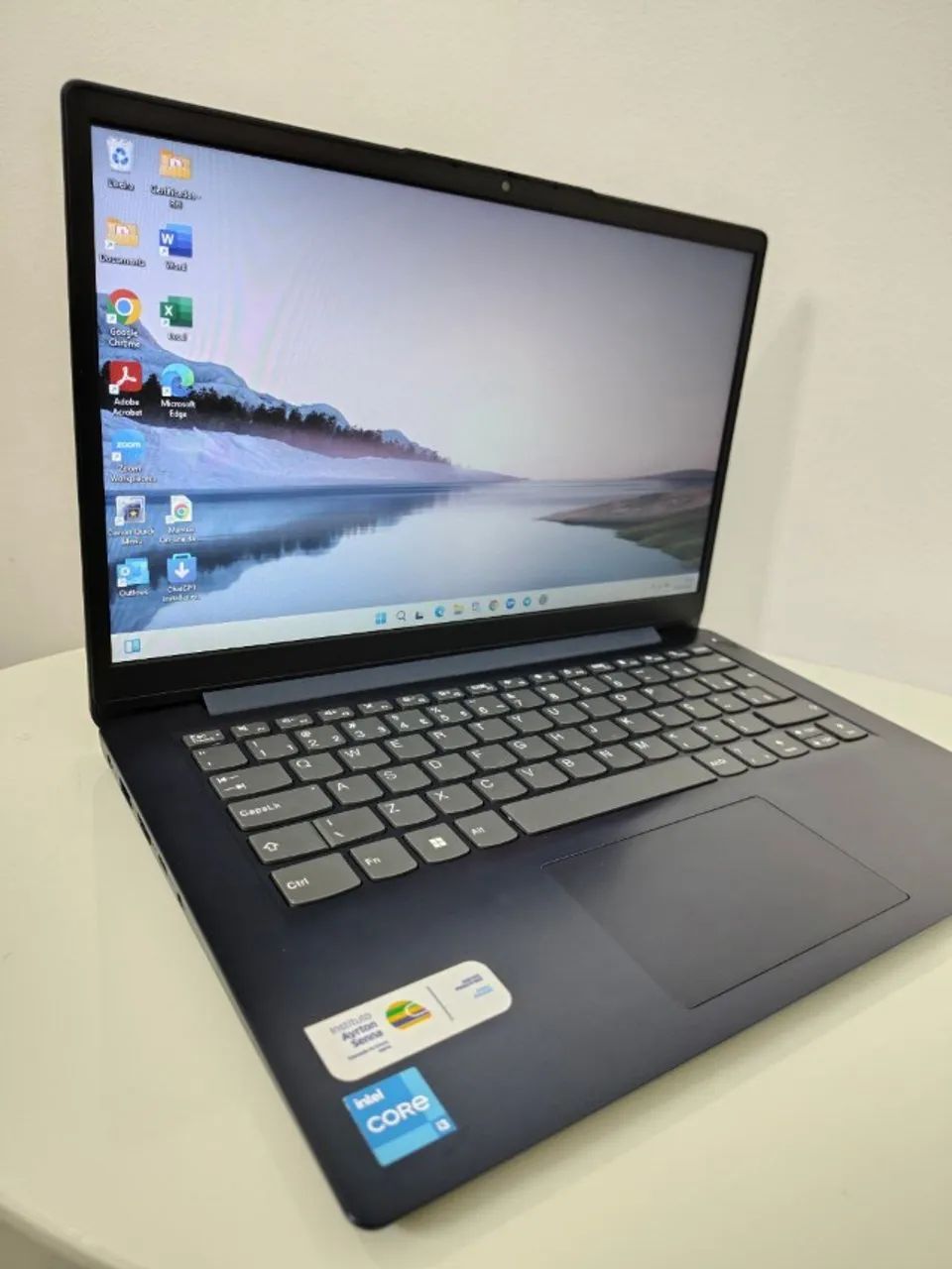 Notebook Lenovo IdeaPad Intel Core i3 4GB 256GB SSD