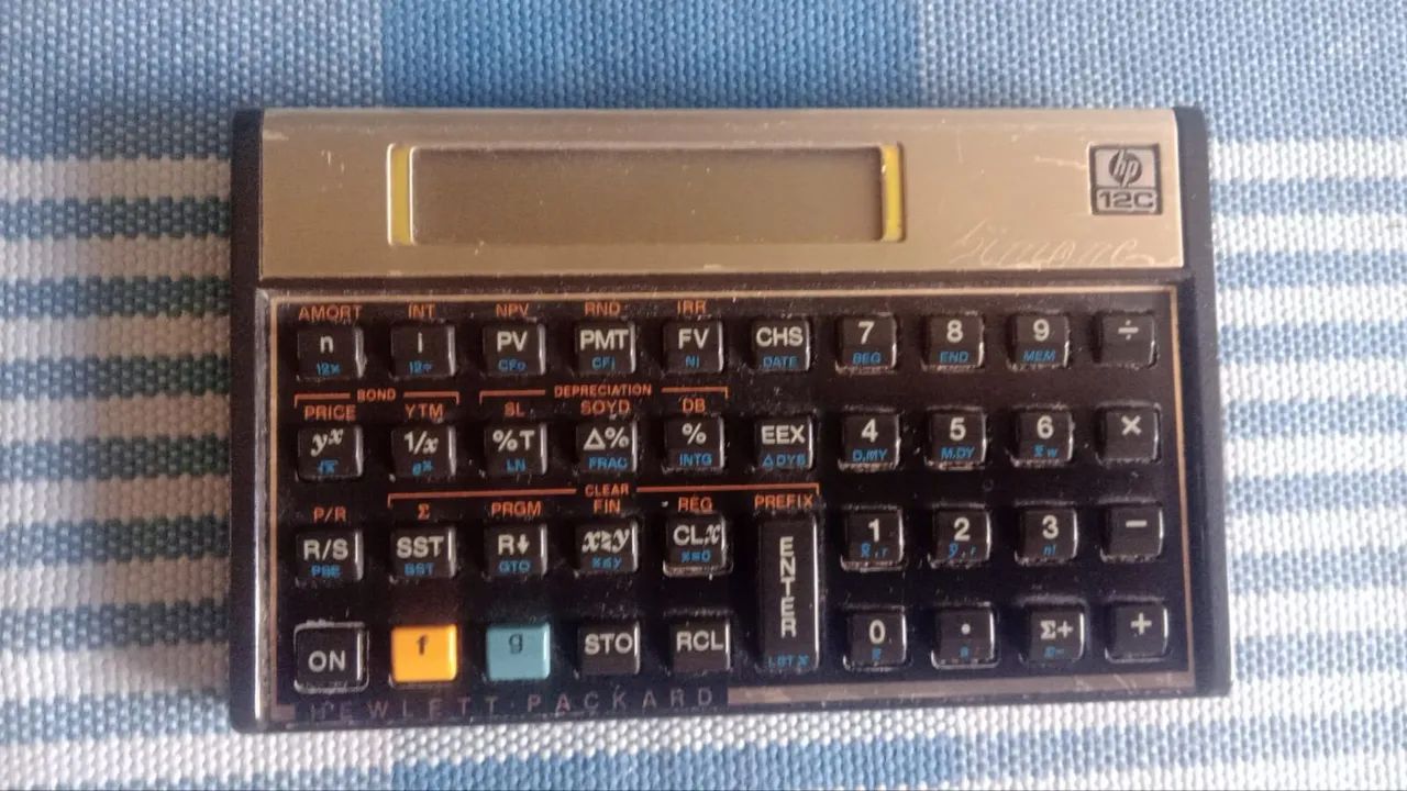 Calculadora HP 12C - Usada / Bateria fraca