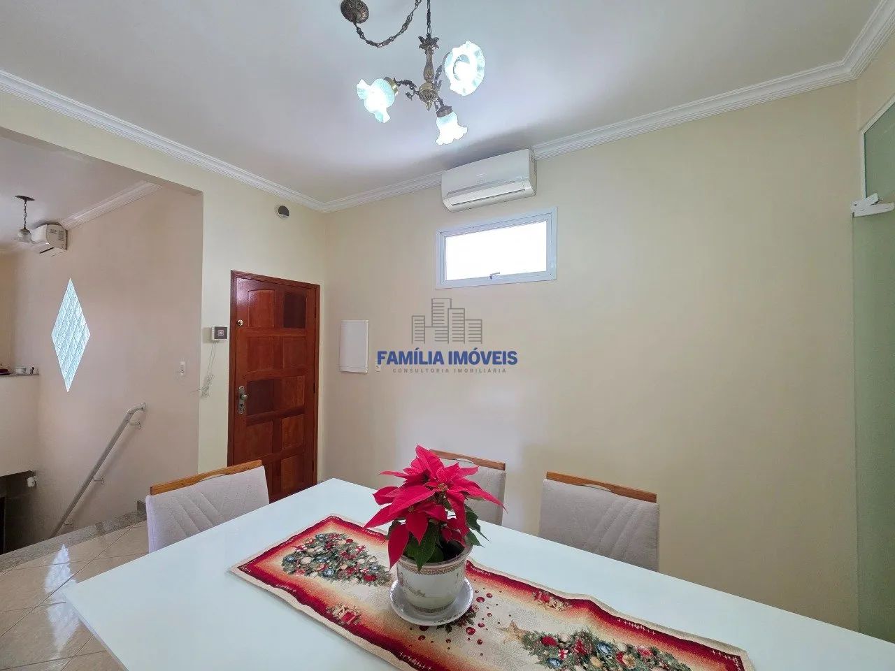 Casa à venda com 3 quartos 2 suítes 2 vagas no Marapé Santos SP - Foto 8