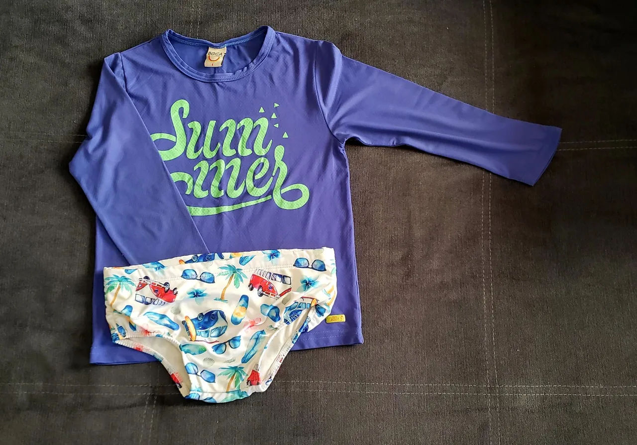 Roupa de praia TAM 4