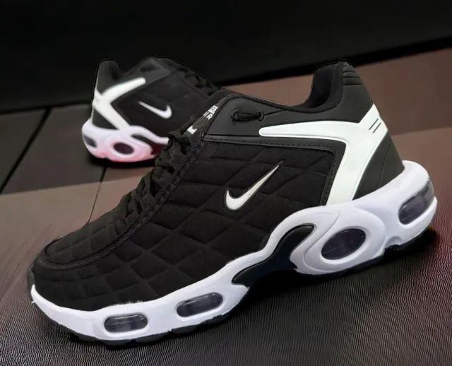 Nike tn Requin Black 