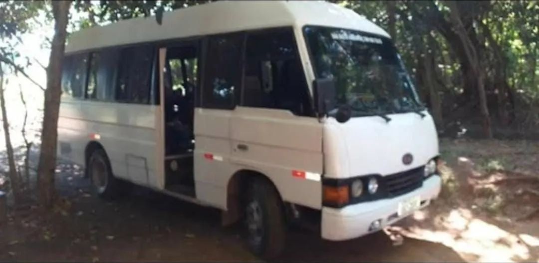 Para motorhome micro ônibus Ásia AM825