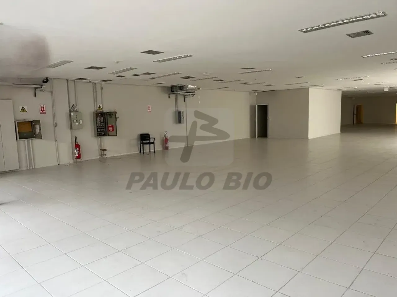 Prédio Comercial para Locação no Bairro Centro em Guarulhos - SP