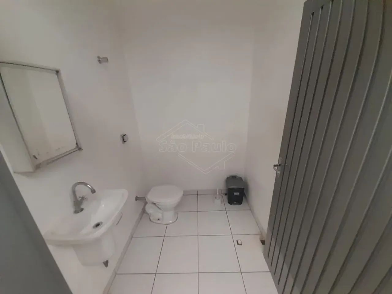 Locação de Comercial / Salão na cidade de Araraquara - Foto 11