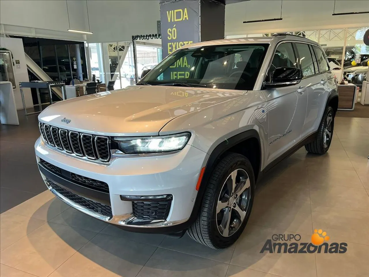 JEEP GRAND CHEROKEE 2.0 TURBO HÍBRIDO 4XE AT8