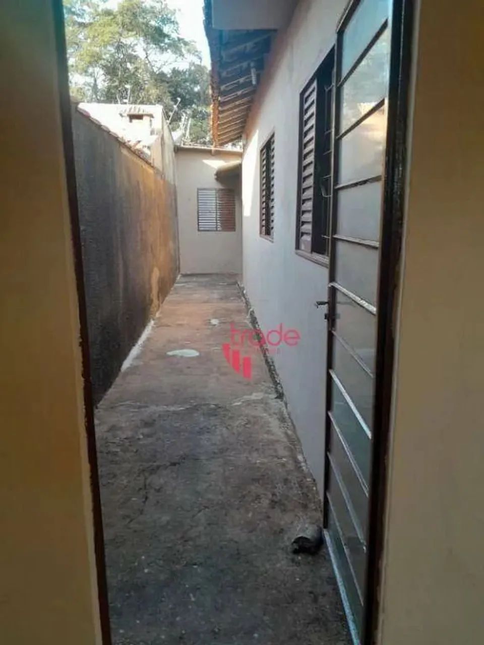 Casa à Venda de 02 Quartos no Bairro Quintino Facci I em Ribeirão Preto com Quintal. - Foto 5