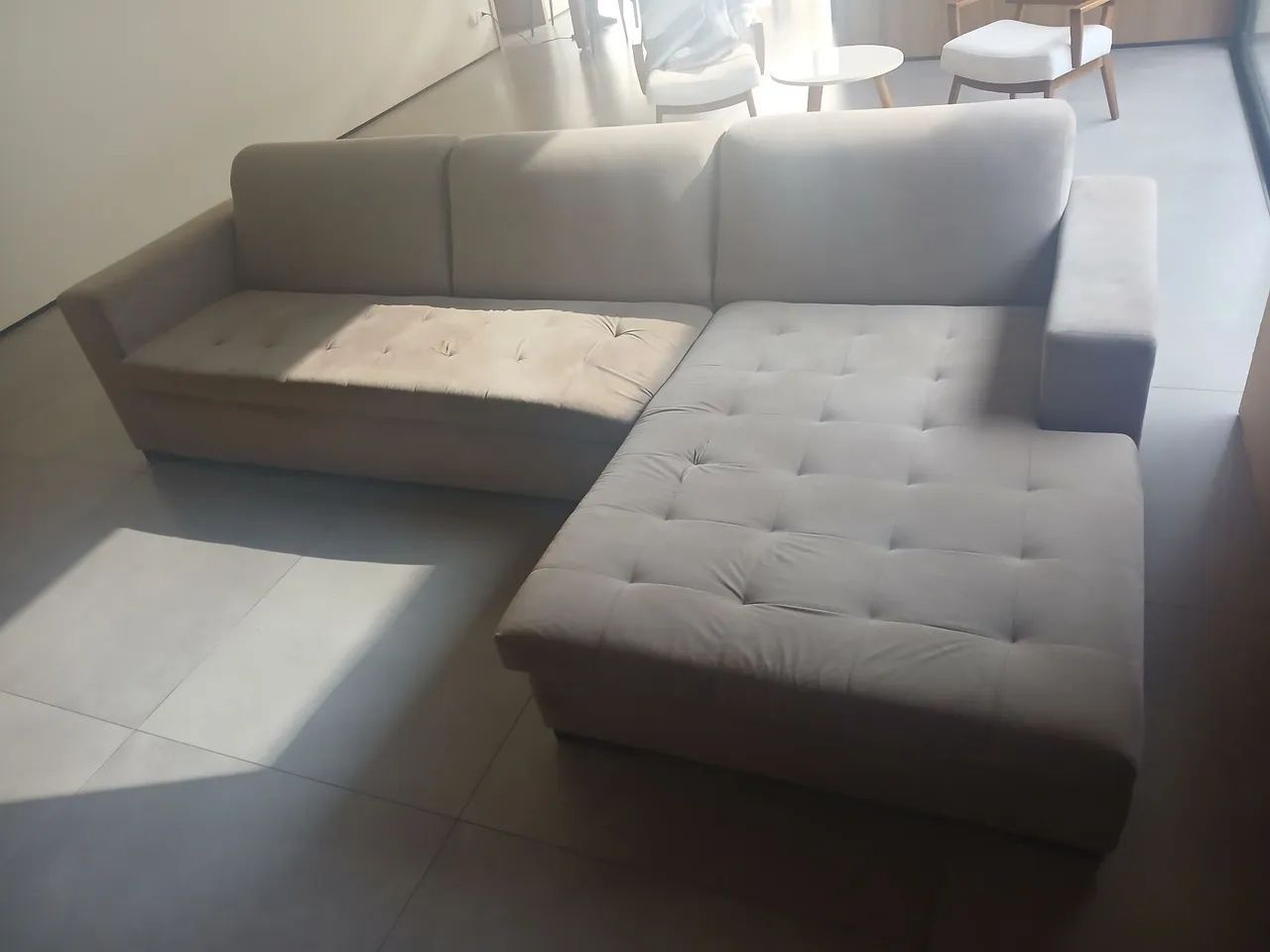 Sofá com chaise 3,20m