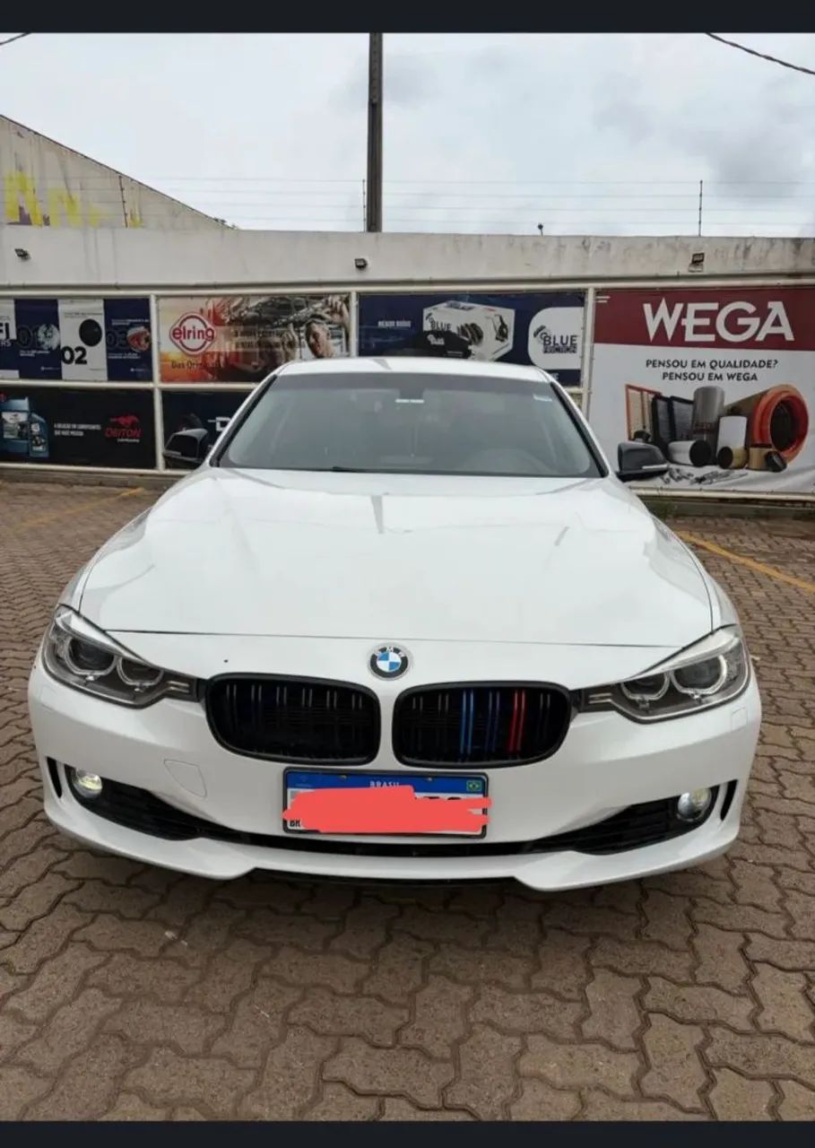 BMW 320I 2013