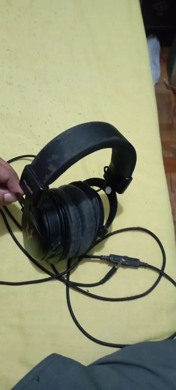 **Baixei** Headset Gamer Avalanche Husky Gamming, excelente estado (sem microfone) - Foto 3