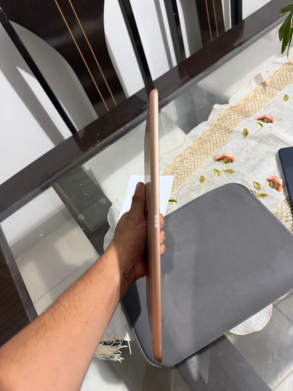 iPad 7ª geração- Em perfeito funcionamento e conservação  - Foto 3