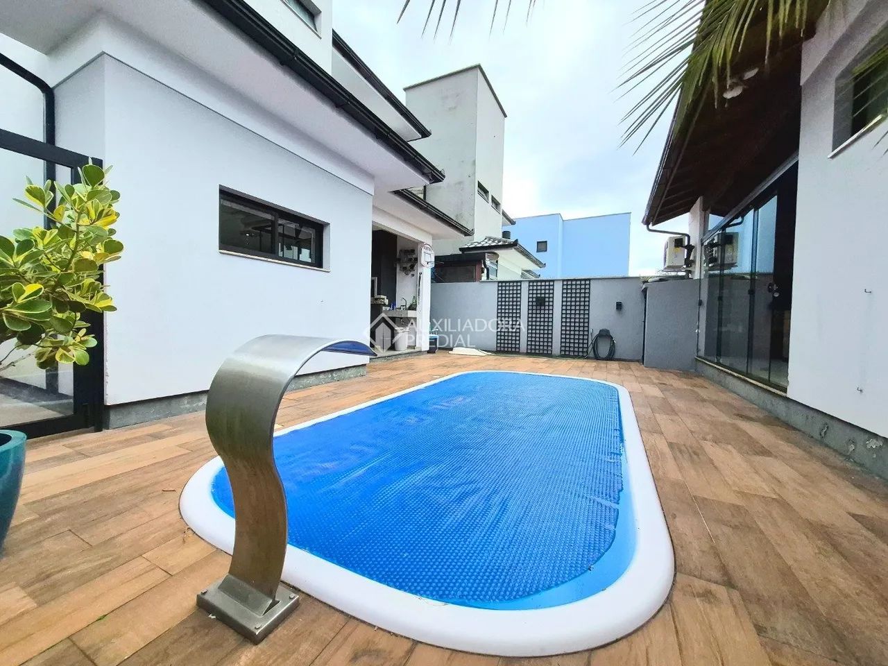 Casa no Ribeirão da Ilha 3 Suites - Foto 4