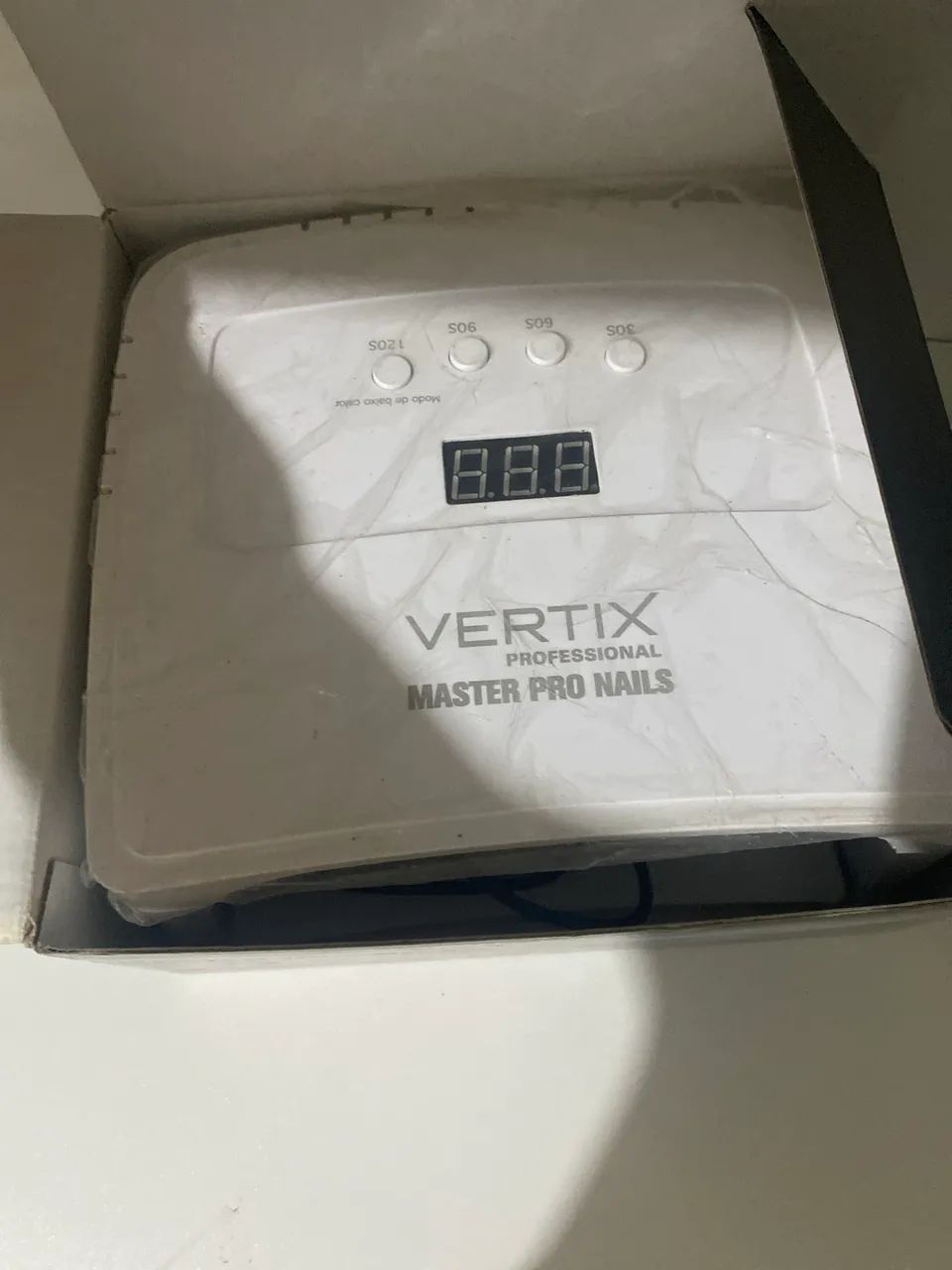 Vende-se uma cabine de unhas - Foto 2