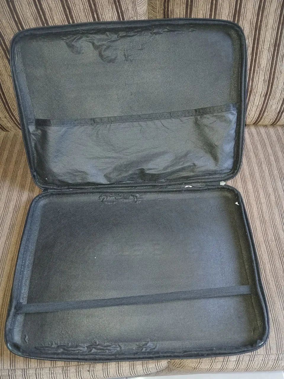 Case em neoprene para notebook grande - Foto 2