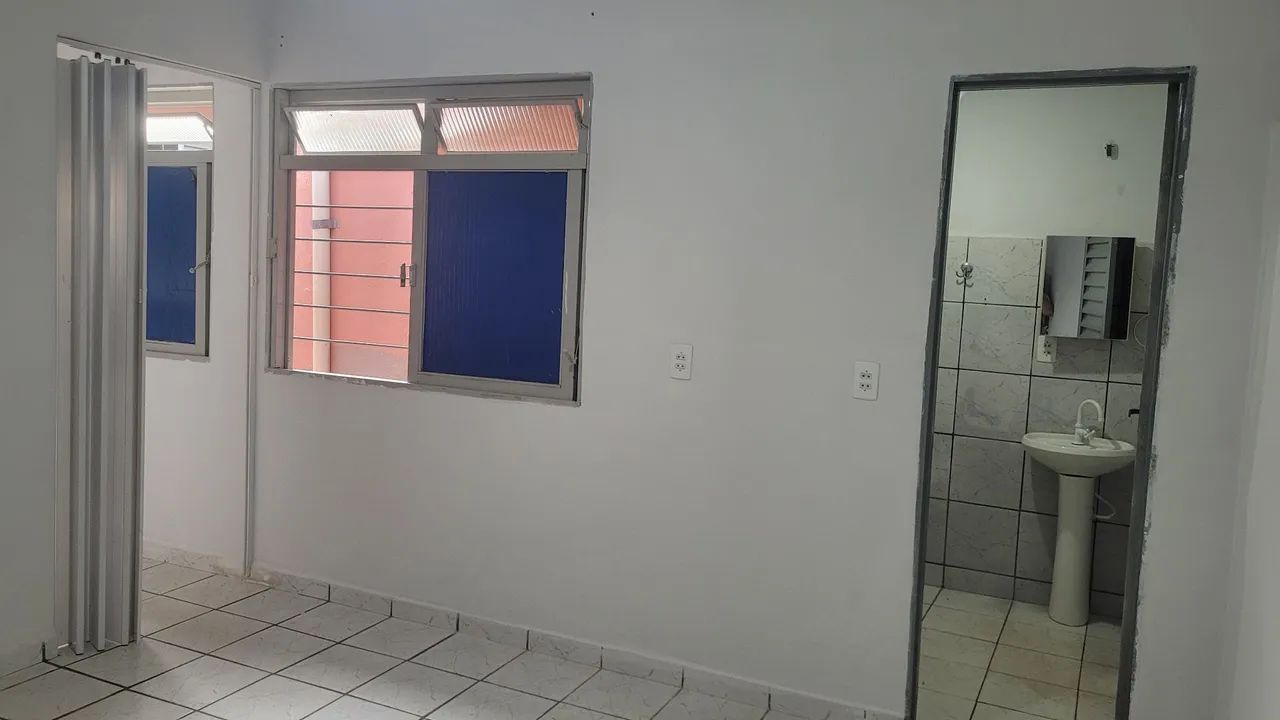 KITINETE BEM LOCALIZADA  - Foto 3