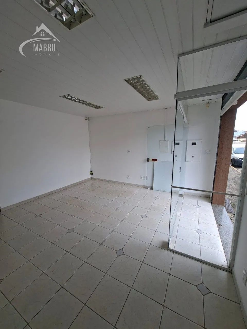 Escritório para alugar com 0 dormitórios em Centro, Campo largo cod:94