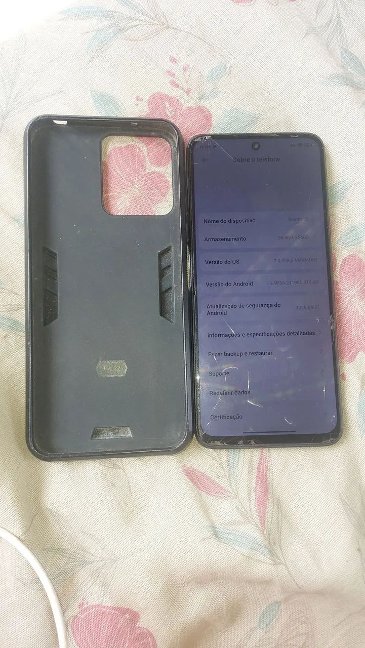 Celular Note 12, usado R$ 750